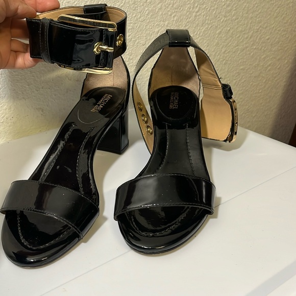MICHAEL Michael Kors Shoes - MICHAEL  Michael KORS WOMENS SANDALS OPEN TOE ANKLE STRAP SIZE 7.5
